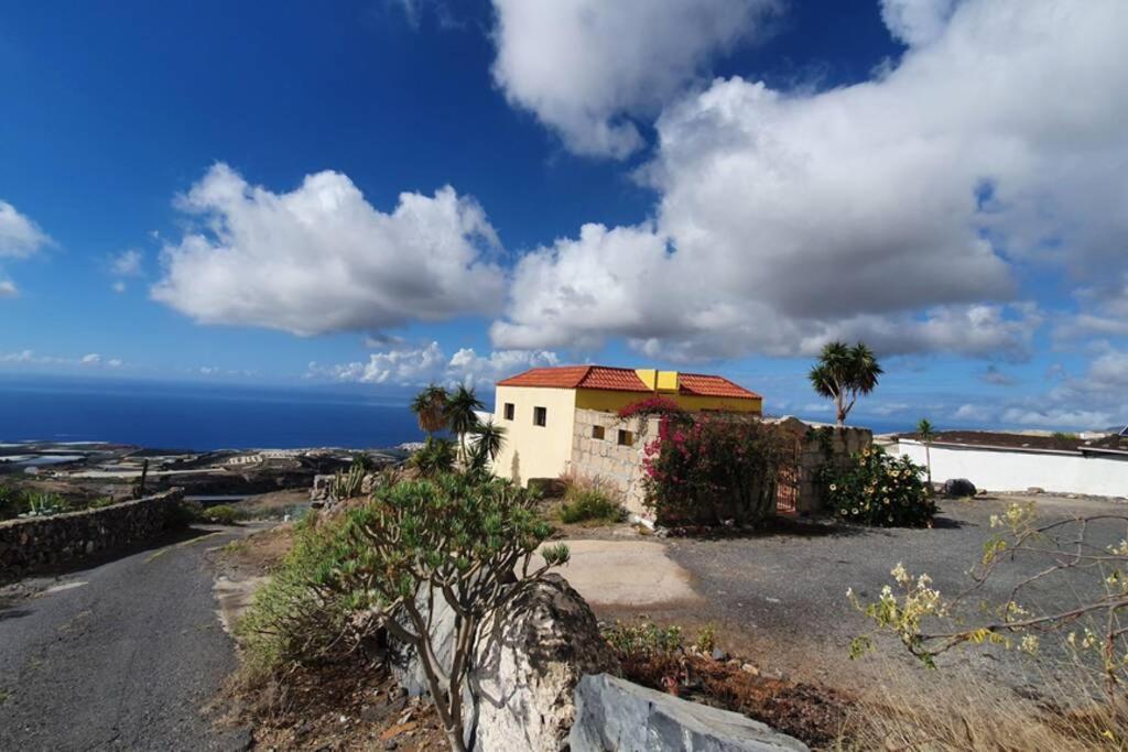 Lovely Two Bedroom With Amazing View Tejina de Isora
