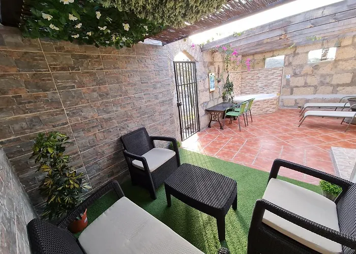 Lovely Two Bedroom Apartment With Amazing View