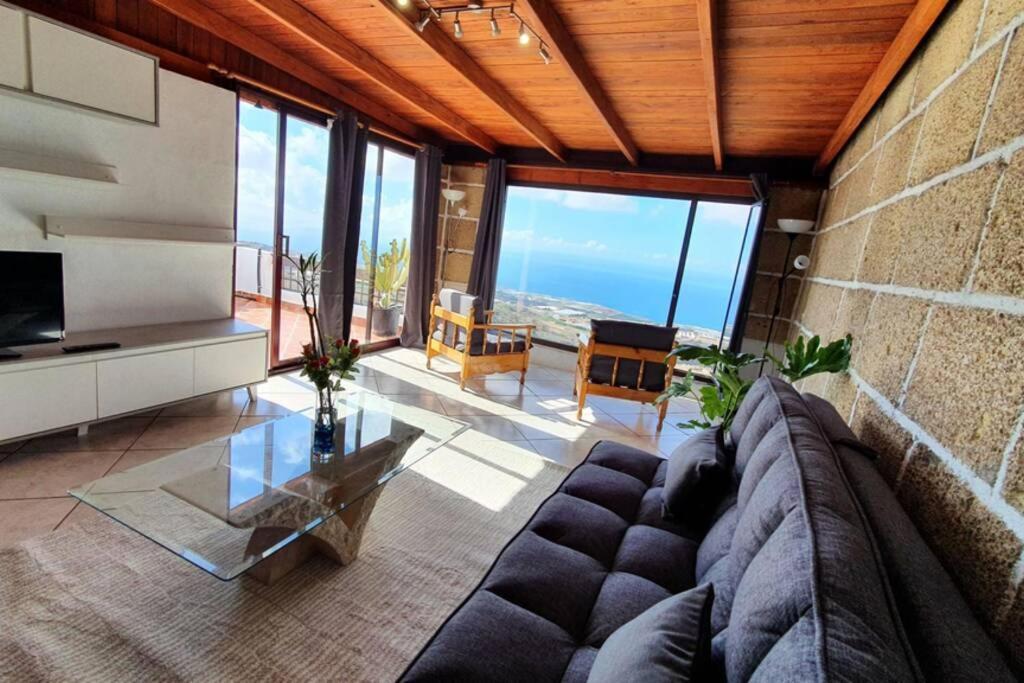 Appartement Lovely Two Bedroom With Amazing View
